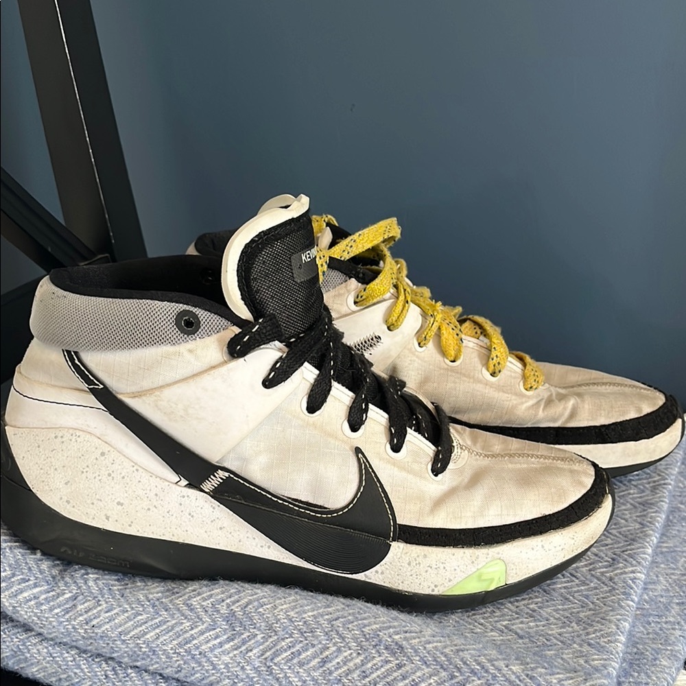 Nike KD 13 size 7.5 Black and White